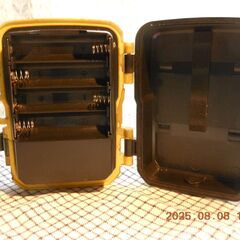 MINI600 ミニトレイルカメラ　105×85×40mm 防犯カメラ　電池式　動体検知カメラ　迷彩色の画像