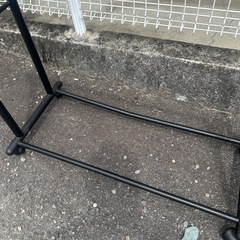 ハンガーラックと収納棚
の画像