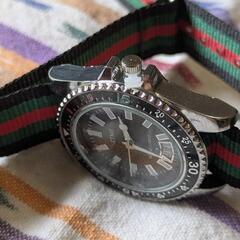 新品未使用　男女兼用　グッチGUCCI　ダイバーズオマージュウォッチ　の画像