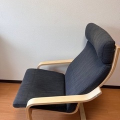 IKEA イス  ポエングの画像