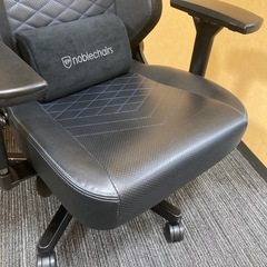 ゲーミングチェア noblechairs HERO ブルーの画像