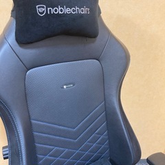 ゲーミングチェア noblechairs HERO ブルーの画像