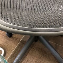 【直接引き取り限定】Herman Miller アーロンチェア スタンダード AE111PWBの画像