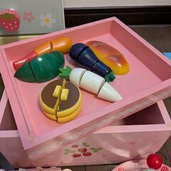 マザーガーデン・BorneLund　木製おままごと、冷蔵庫の画像
