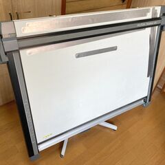 MUTOHの製図台とパラライナーUA-MA1の平行定規の画像
