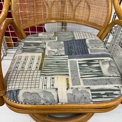 リユースのサカイ東金店  籐製 椅子 TJ13728の画像