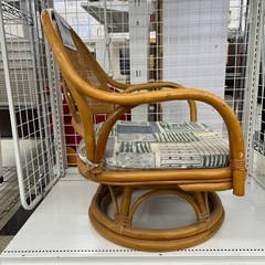 リユースのサカイ東金店  籐製 椅子 TJ13728の画像