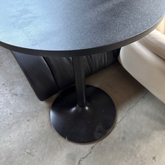 美品 サイドテーブル 60×60×75cmの画像