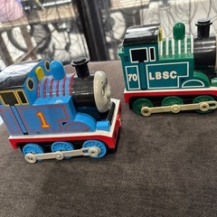 *ﾄｰﾏｽ 動く玩具*の画像