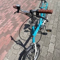ブリヂストン折りたたみ自転車の画像