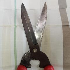 草刈りバサミの画像