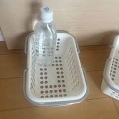 カゴ３つの画像