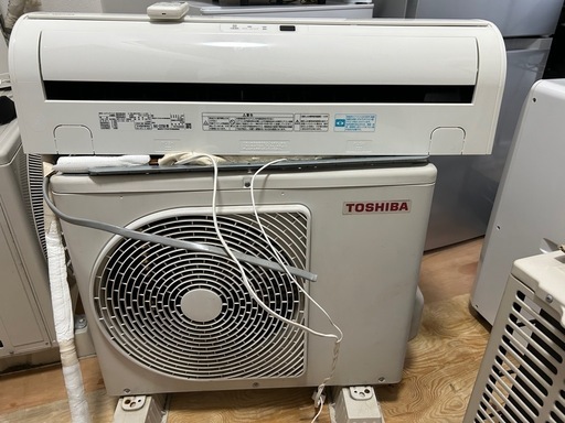 東芝 ルームエアコン/冷暖房 6-8畳用　RAS-C225D・RAS-C225AD●2017年製