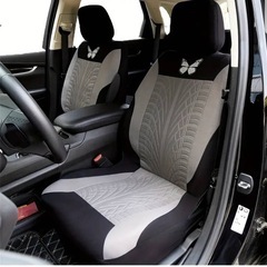 車のシートカバーの画像