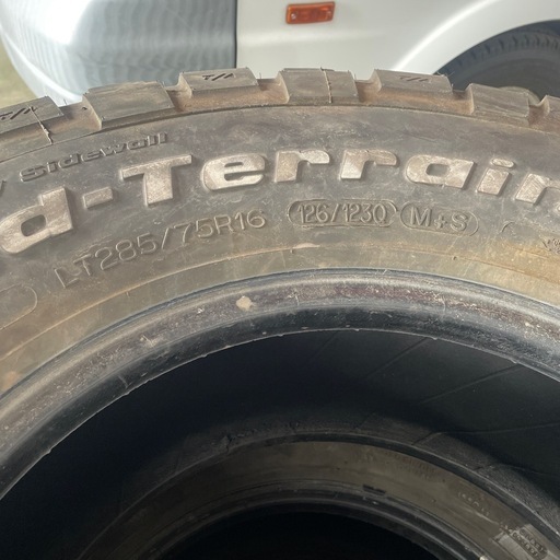 LT285/75R16