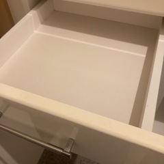 食器棚　引き受け取り者決定済みの画像