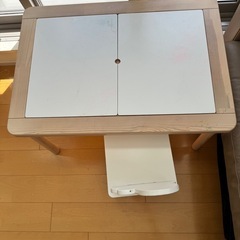 IKEA テーブル　9/17までに売れなければ処分を考えています IKEA テーブル 9/17までに売れなければ処分を考えています IKEA