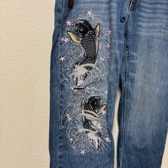 定価3万円　絡繰魂　デニム　32の画像