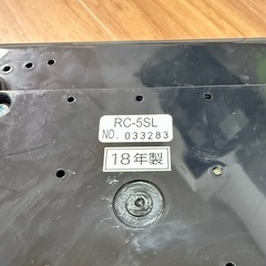TOSHIBA 炊飯器 3合 RC-5SL (2018年製)の画像