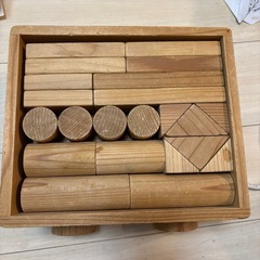 積木、木製ケースの画像
