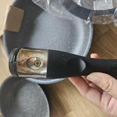 取っ手がとれる

専用着脱ハンドル付き

鍋・フライパン

7点セットの画像