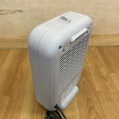中古品 アイリスオーヤマ セラミックファンヒーター KCH-EM123-C ストーブ 小型 暖房器具の画像