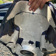 xjr1300 タンク　インジェクションモデル
の画像