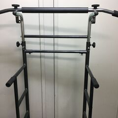 A4504　ぶら下がり健康器　トレーニングマシン　懸垂マシン　健康器具　筋トレの画像