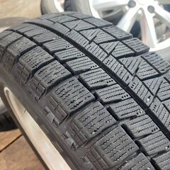 155/65R14 東北6県無料配送対応‼️爆安‼️最終値下げ‼️②超超超バリ溝❗ 国産ブリジストン製 ❗ アルミ付き 国産 タイヤ !!　サマー　タイヤ　スタッドレスの画像