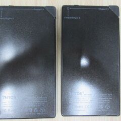 ( M-747 )TNTOR モバイルバッテリー ２個セット 軽量 小型 超薄 6.8mm 5000mAh ライトニングケーブル内蔵 ios対応 Type-C スマホ充電器 PSEマーク認証 ブラック 黒 中古 動作確認済みの画像
