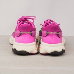 adidas Originals OZWEEGO スニーカー 23.5cmの画像