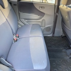 全込み超特価⭐️‼️エアコンバッチリ効きます⭐️‼️車検令和8年3月24日まで有り⭐️‼️タイミングチェーンエンジン⭐️‼️元法人使用のリースアップ車⭐️‼️安心の修復歴無し⭐️‼️ダイハツ ムーヴ⭐インパネAT⭐️フル装備⭐️電動格納式ドアミラー⭐キーレス⭐️ベンチシート⭐CDデッキ⭐️『令和7年度自動車税も、リサイクル料も、全てコミコミの超特価』‼️『更に千葉＆成田ナンバー管轄は名変代行無料サービス』‼️『圧倒的な安さ』‼️『超激安早い者勝ち』‼️の画像