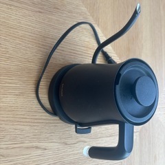 バルミューダ電気ケトルの画像