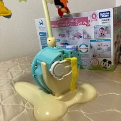 ディズニーキャラクター　メロディいっぱいやわらかガラガラメリー プレミアム 箱付の画像