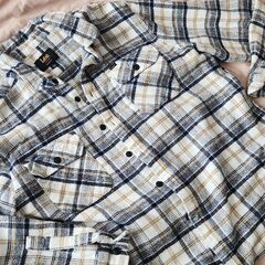 @500  ANTIQUE古着2着とGU1着の画像
