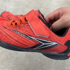 キッズ　シューズ　23センチの画像