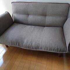 2人掛けコンパクトカウチソファ (GY)

の画像