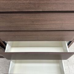 ★リユースのサカイ高崎店★TJ12445 (株)ニトリ チェスト ダークブラウン H136.5×D43.5×W86.2 クリーニング済みの画像