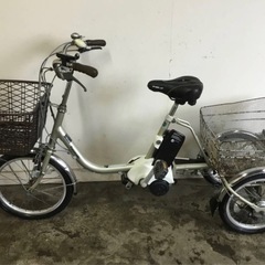 A-37 △ 岐阜発/ パナソニック/ 電動アシスト三輪自転車/ スイングあり/ 3段変速/バッテリー8Ah/充電器なし/走行確認/現状品/管30s/ R6.12/21△の画像