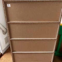 白色シンプル本棚（4段）の画像