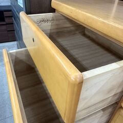 ★リユースのサカイ高崎店★TJ12447  チェスト ライトブラウン H150×D44.5×W105.2 クリーニング済みの画像