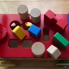 ミキハウス　パズルバス　木のおもちゃ　乗れるの画像