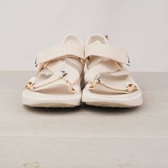 良品 NIKE ビスタサンダル 23cmの画像