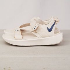 良品 NIKE ビスタサンダル 23cmの画像