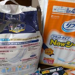 大人　介護　おむつの画像