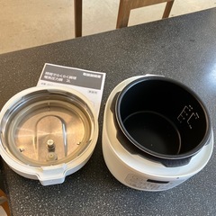 H2508-089 NITORI 電気圧力鍋 2L IN03WH 2022年製 動作確認済み キズ汚れ有り 取説付きの画像