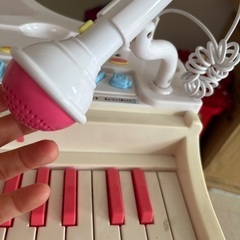 HELLO KITTY （ハローキティ） 電子ピアノ マイク付きの画像