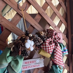 クリスマスリース（ヘリ使用の画像