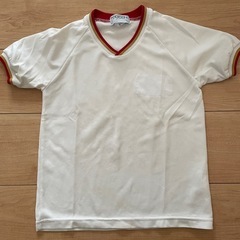 箕田幼稚園　体育着4枚セットの画像