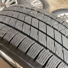 現行モデル VRX3‼️195/65R15トヨタ純正平座ナット対応‼️東北6県対応‼️超爆安‼️バリ溝‼️①国産タイヤ ブリジストン製 VRX3❗ 195/65R15 アルミ付き 国産 タイヤ !!　冬　タイヤ プリウスなどの画像